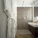 Deluxe With Private Heated Pool On Znjan - Urban Nook Apartment