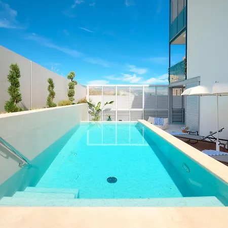 Appartement Deluxe With Private Heated Pool On Znjan - Urban Nook Split