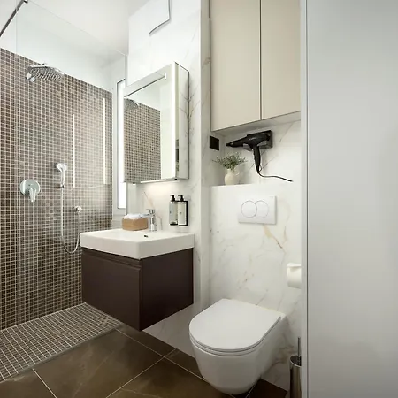 Deluxe With Private Heated Pool On Znjan - Urban Nook *