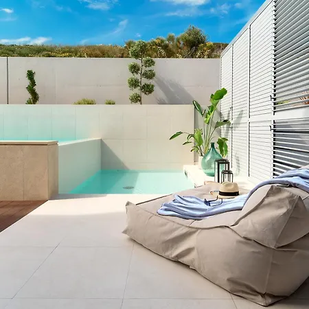 Appartement Deluxe With Private Heated Pool On Znjan - Urban Nook *