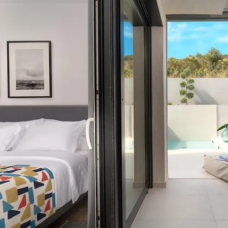 Deluxe With Private Heated Pool On Znjan - Urban Nook Appartement Split